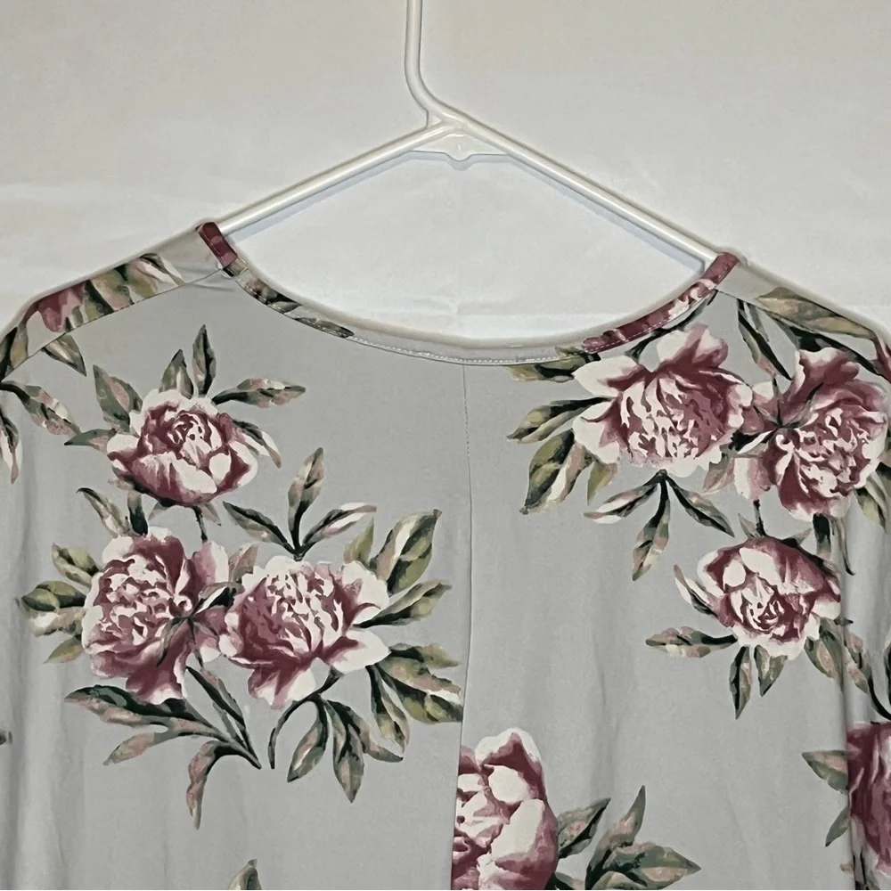 REBORN J Grayish Floral Side Tie Shirt Soft Sleeve Feminine Modest Size Medium - Picture 8 of 12